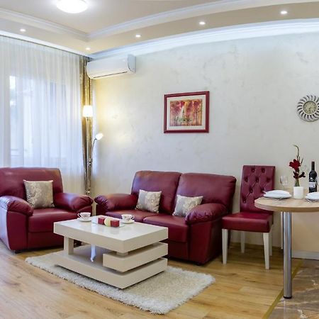 Apartman Boska Lux Суботица Экстерьер фото